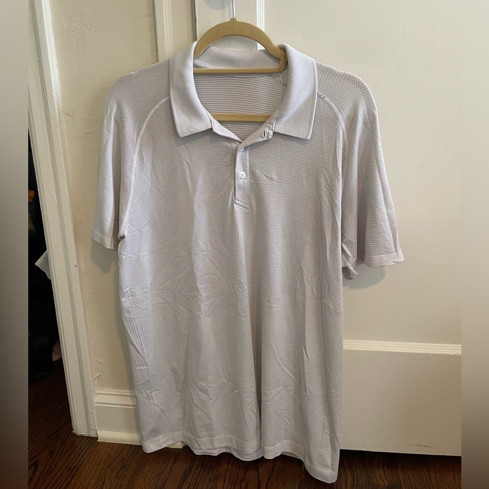 Mens Lululemon Polo Shirt. Size L. White.